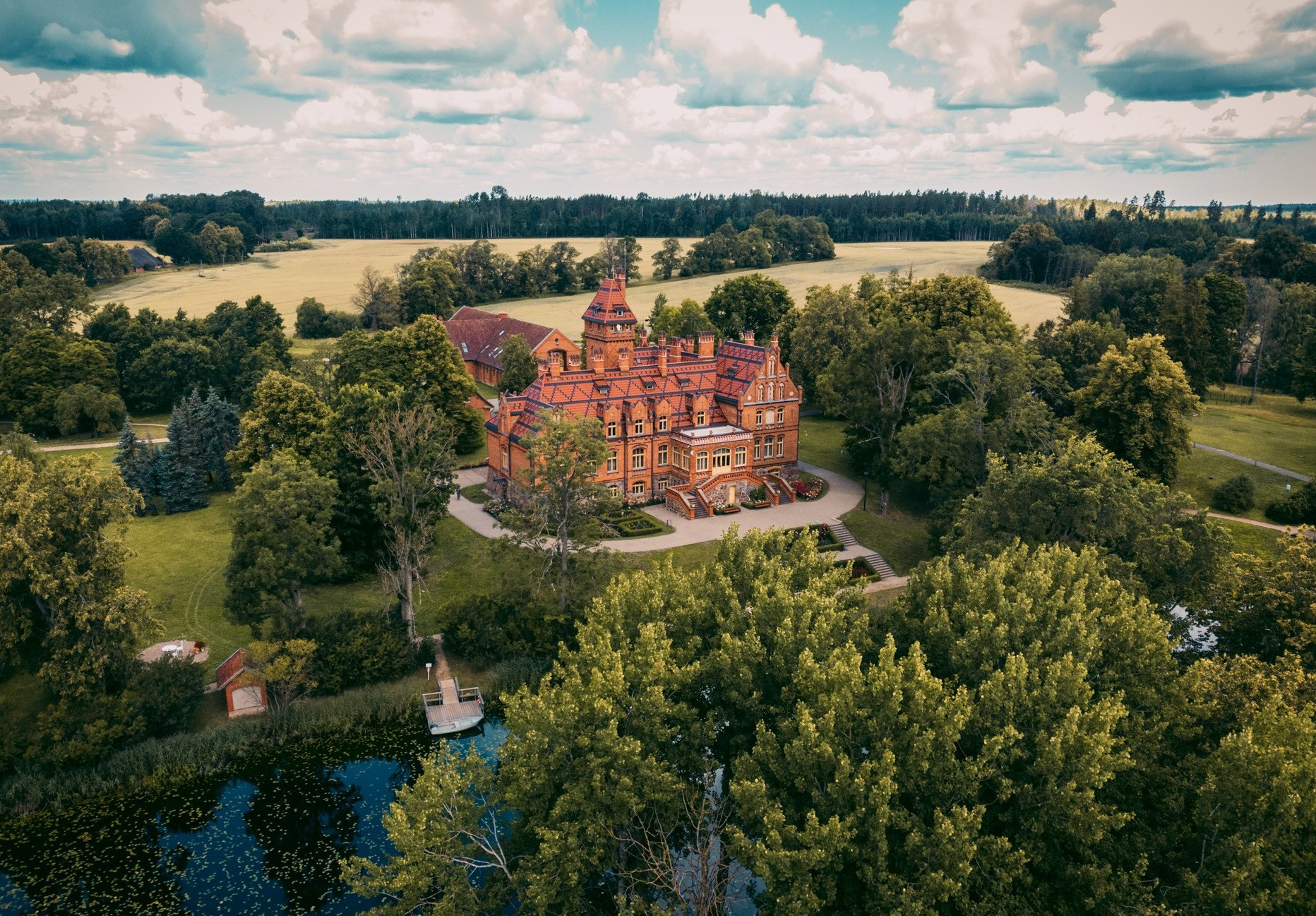 Castle, manor | Talsi Municipality | Jaunmoku Palace