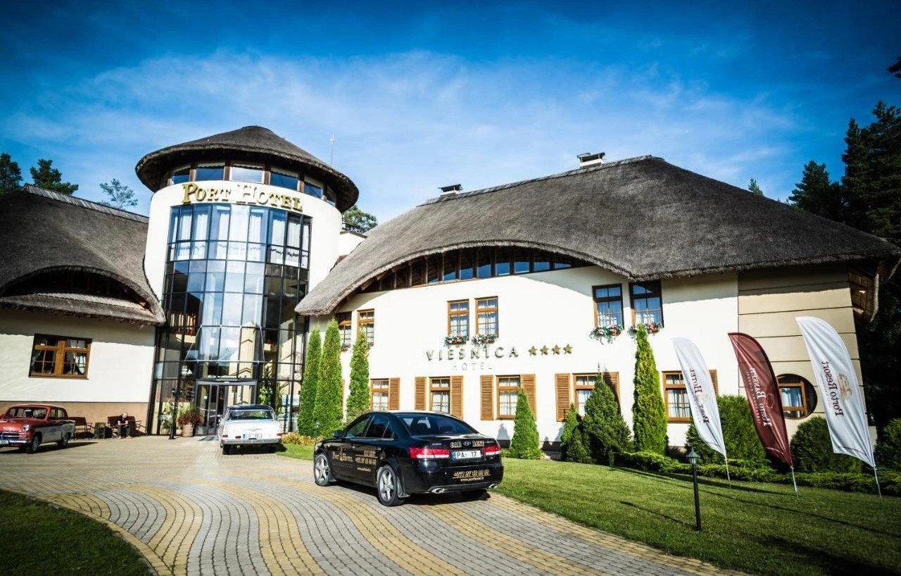 Гостиница | Адажи | Port Hotel